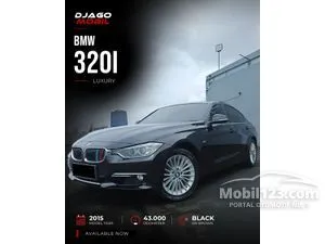 2015 BMW 320i 2.0 Luxury Sedan