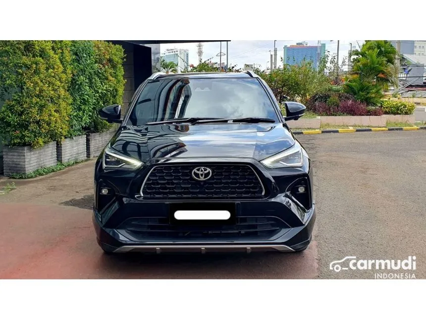 Jual Mobil Toyota Yaris Cross 2023 S with GR Parts Aero Pkg 1.5 di DKI Jakarta Automatic SUV Hitam Rp 341.000.000