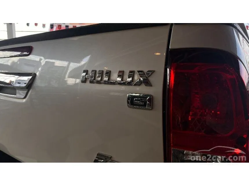 2016 Toyota Hilux Revo Prerunner G Pickup
