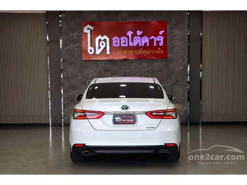 2021 Toyota CAMRY HEV Premium Sedan