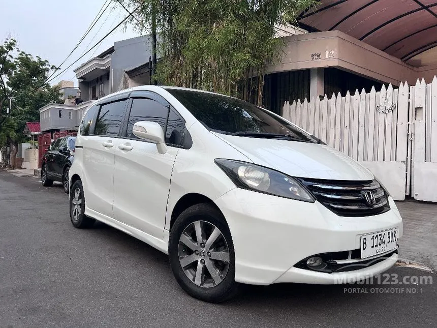 Jual Mobil Honda Freed 2011 1.5 1.5 di DKI Jakarta Automatic MPV Putih Rp 112.000.000