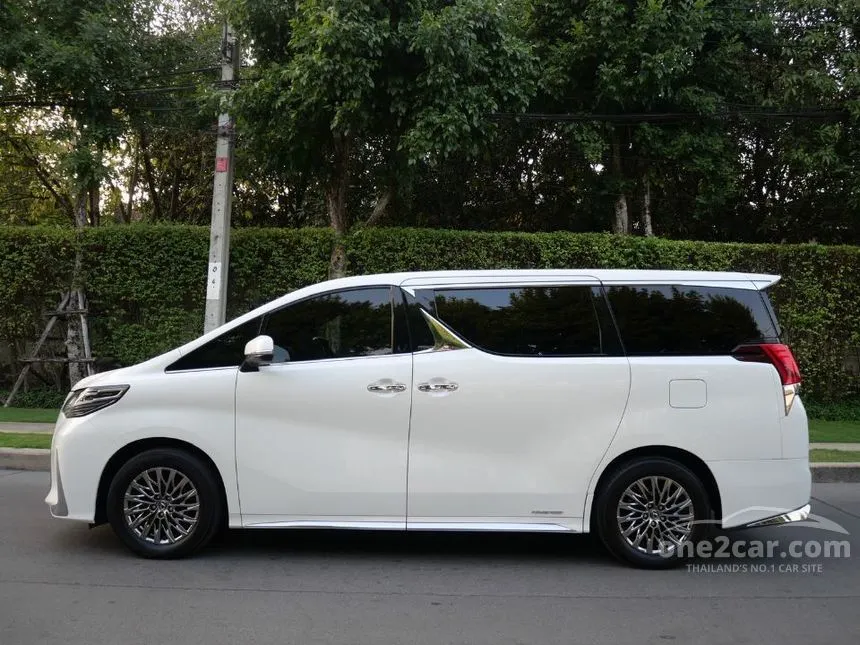 2020 Lexus LM300h Executive (7-Seater) Van