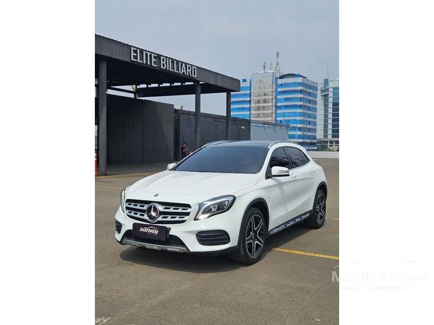 2018 Mercedes-Benz GLA200 AMG SUV
