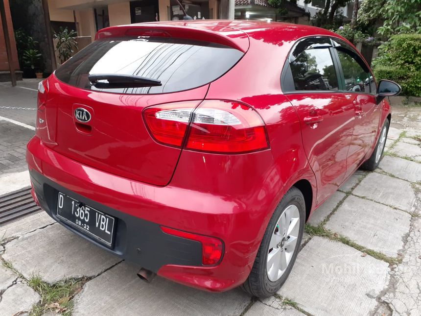  Jual  Mobil KIA  Rio  2022 Platinum 1 4 di Jawa Barat 