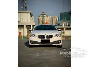 2016 BMW 520i 2.0 Luxury Sedan