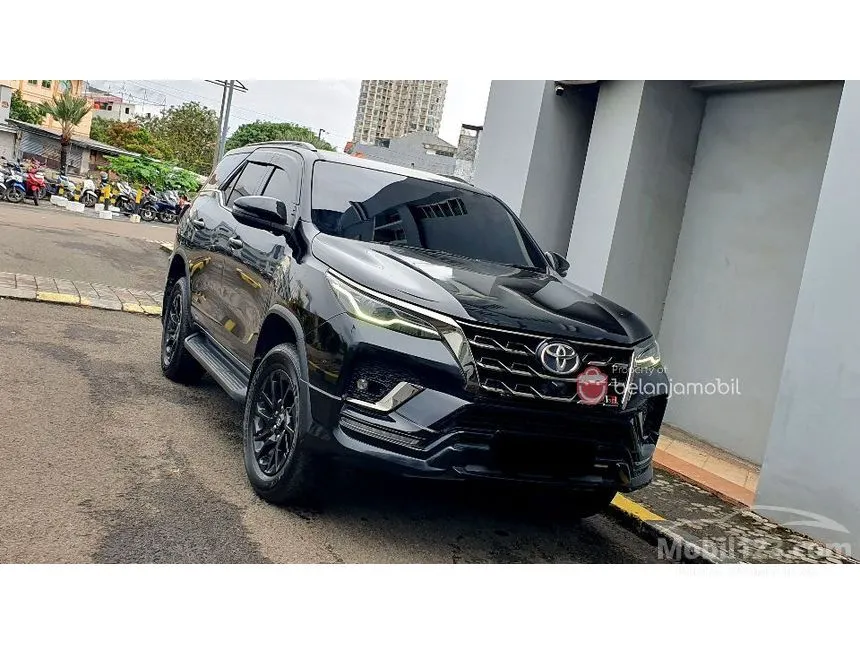 2024 Toyota Fortuner GR Sport 4X2 SUV