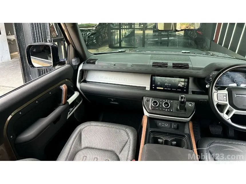 2021 Land Rover Defender 90 SE P300 SUV