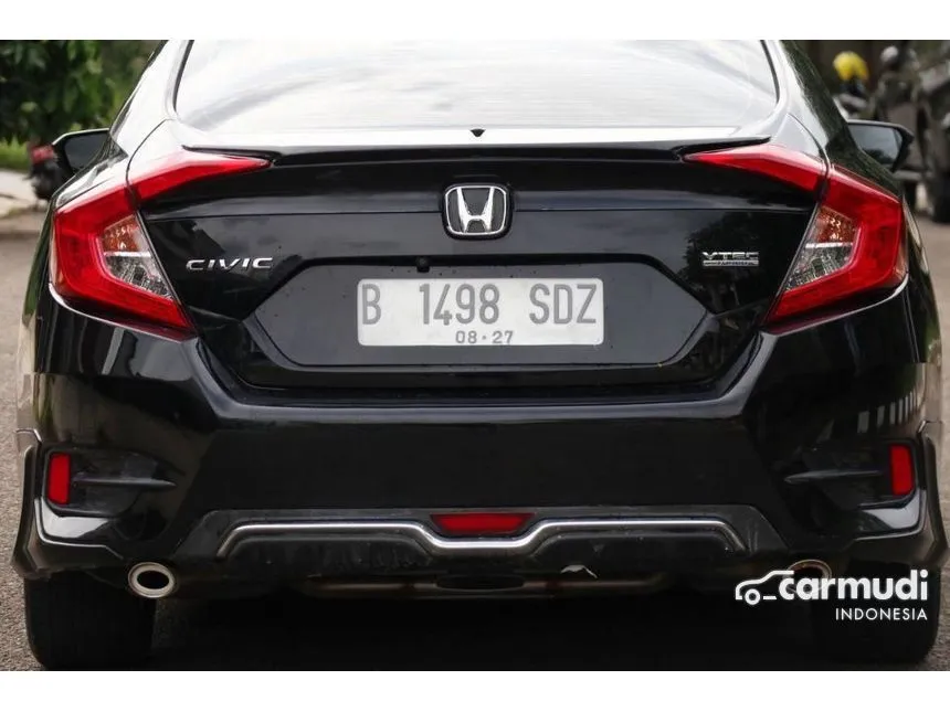 2016 Honda Civic ES Sedan