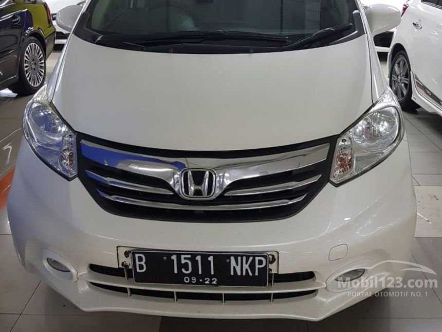 Jual Mobil  Honda  Freed  2012  S 1 5 di DKI Jakarta Automatic 
