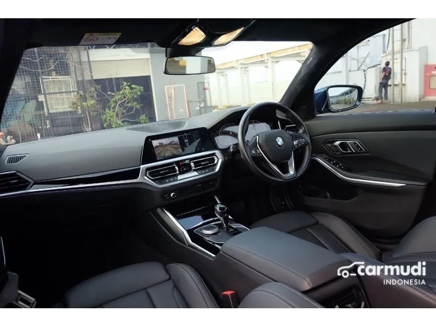 2022 BMW 320i Sport Sedan