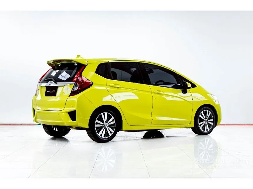 2015 Honda JAZZ SV Hatchback