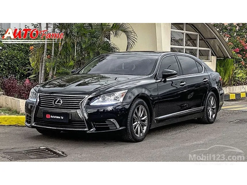 Jual Mobil Lexus LS460L 2014 LS460L 4.6 di DKI Jakarta Automatic Sedan Hitam Rp 595.000.000