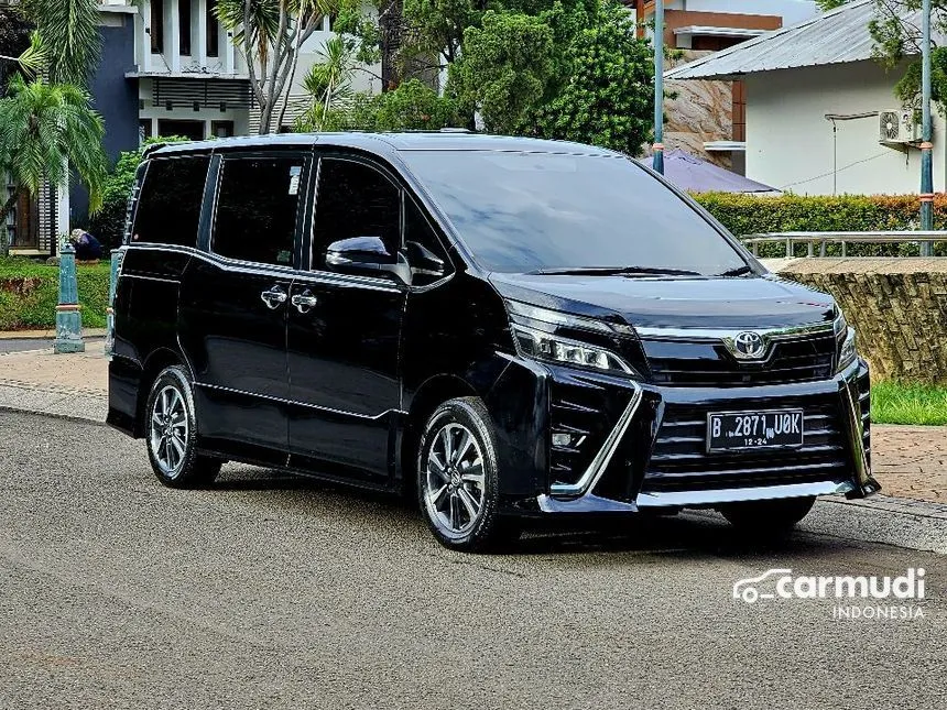 2019 Toyota Voxy MPV