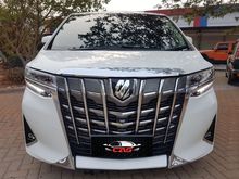 2018 Toyota Alphard 2.5 G Facelift / White on Beige / PBD / Heater Seat