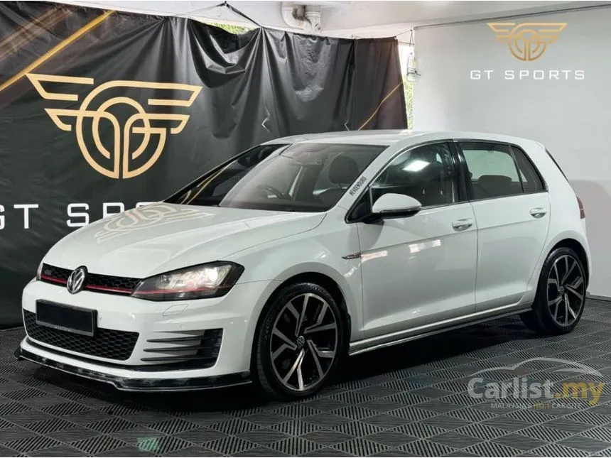 2013 Volkswagen Golf GTI Hatchback