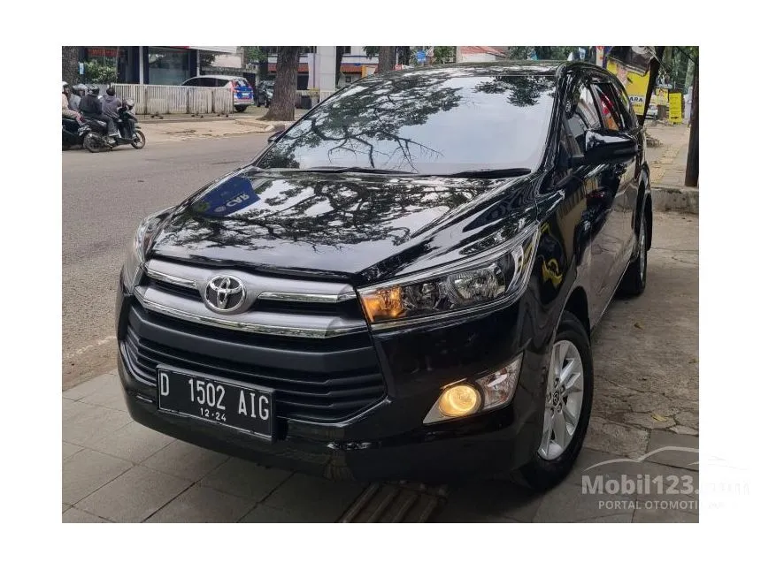 Jual Mobil Toyota Kijang Innova 2019 G 2.0 di Jawa Barat Automatic MPV Hitam Rp 283.000.000