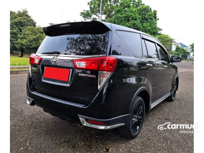 2019 Toyota Innova Venturer Wagon