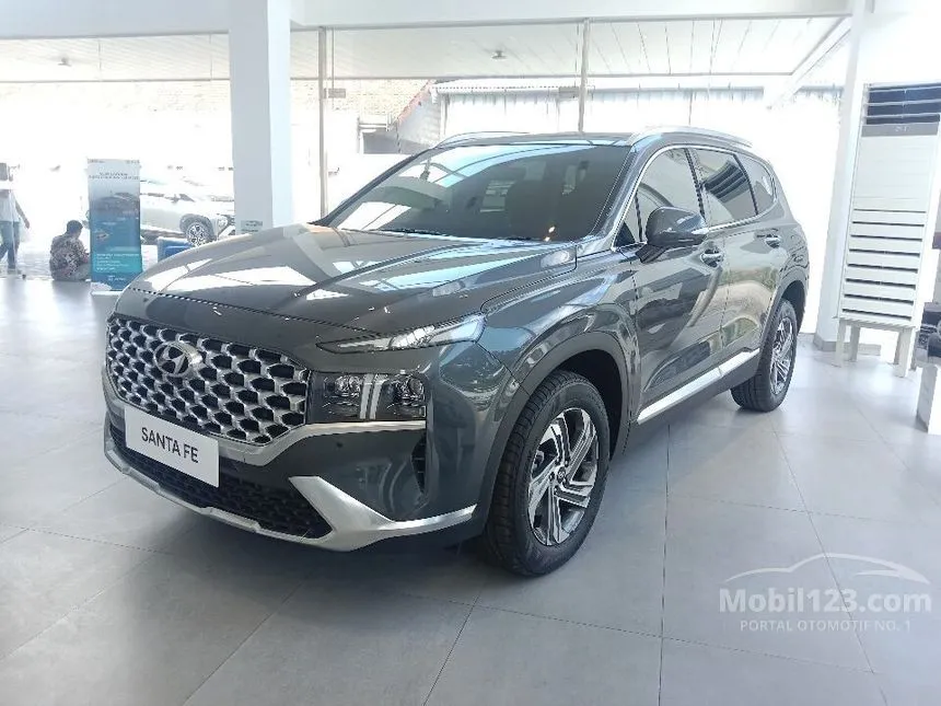Jual Mobil Hyundai Santa Fe 2023 CRDi Signature 2.2 di Sumatera Selatan Automatic SUV Abu