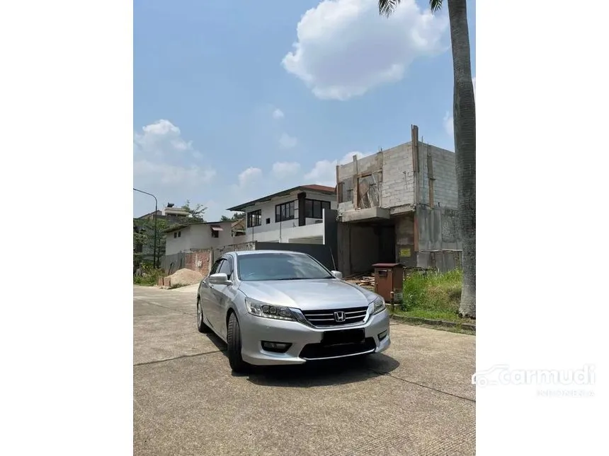 Jual Mobil Honda Accord 2015 VTi