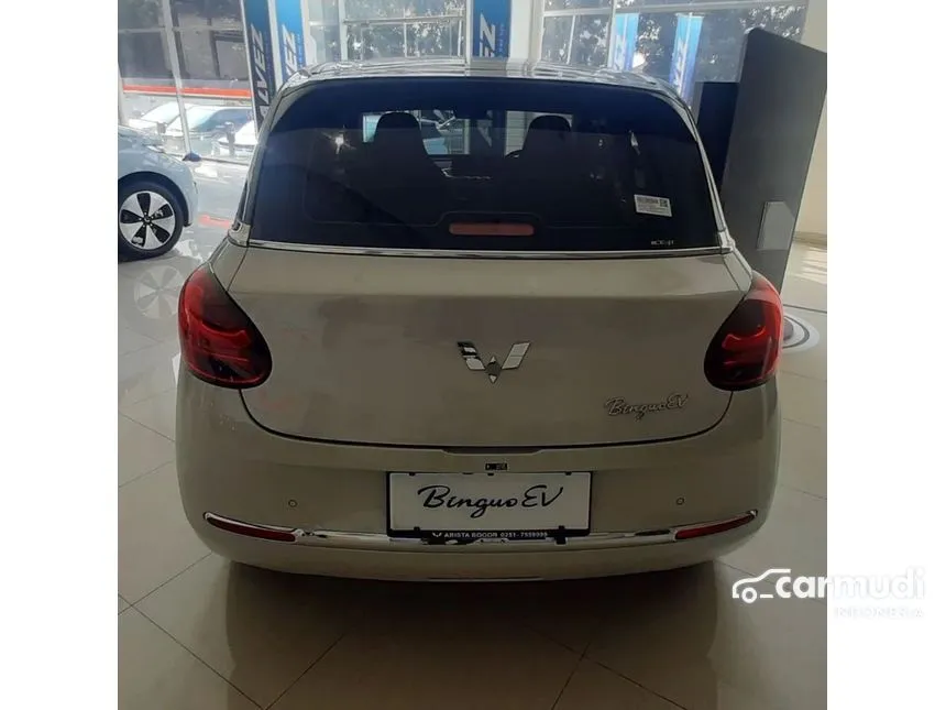 2024 Wuling Binguo EV Premium Range Hatchback