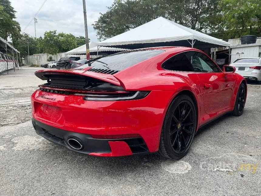 2020 Porsche 911 Carrera 4S Coupe