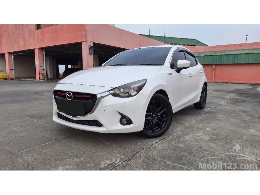 2015 Mazda 2 V Hatchback