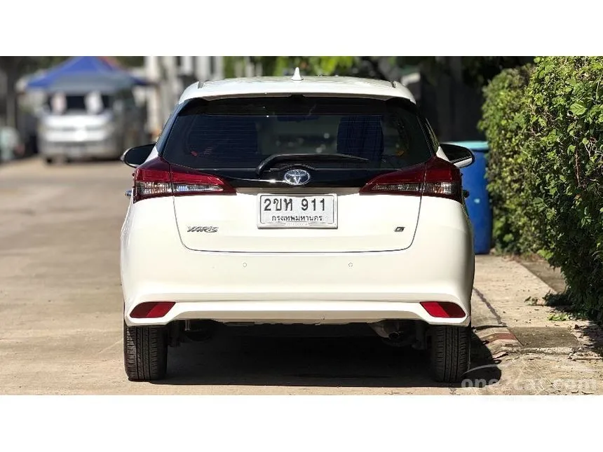 2018 Toyota YARIS G Hatchback