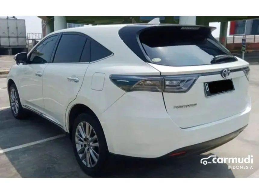 2014 Toyota Harrier SUV
