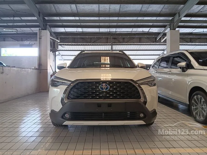 Jual Mobil Toyota Corolla Cross 2023 Hybrid 1.8 di Jawa Barat Automatic Wagon Putih Rp 517.000.000