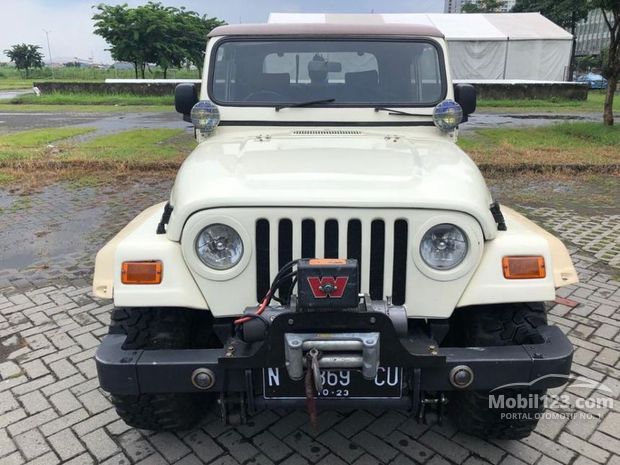 CJ 7 Jeep  Murah 15 mobil  dijual  di Indonesia Mobil123