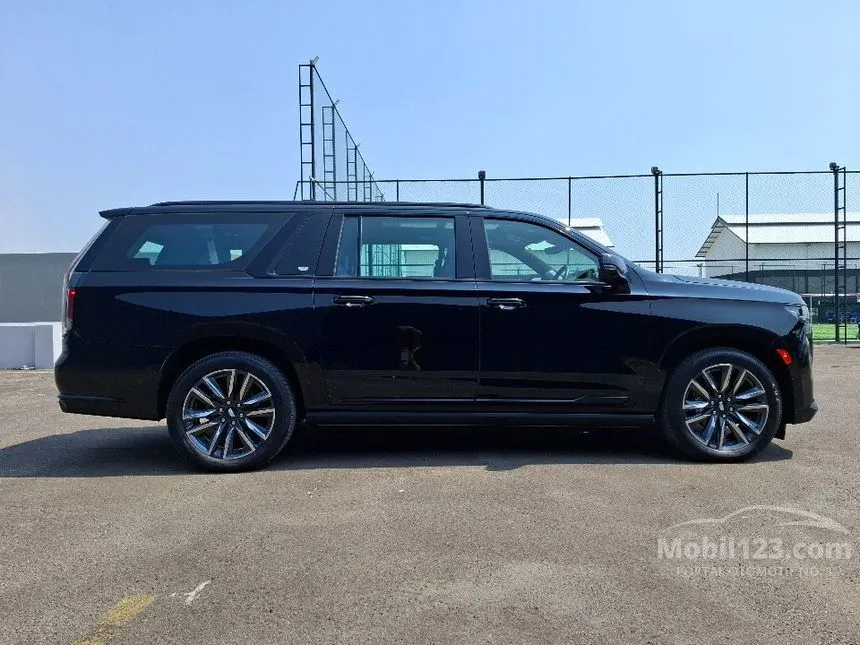 2026 Cadillac Escalade ESV Sport Platinum AWD SUV
