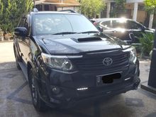 Toyota Fortuner 2014 VNT TRD Sportivo Lux Hitam Automatic