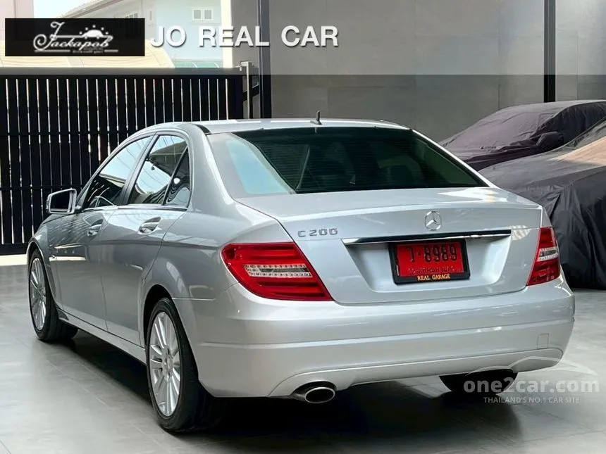2012 Mercedes-Benz C200 CGI Elegance BlueEFFICIENCY Sedan