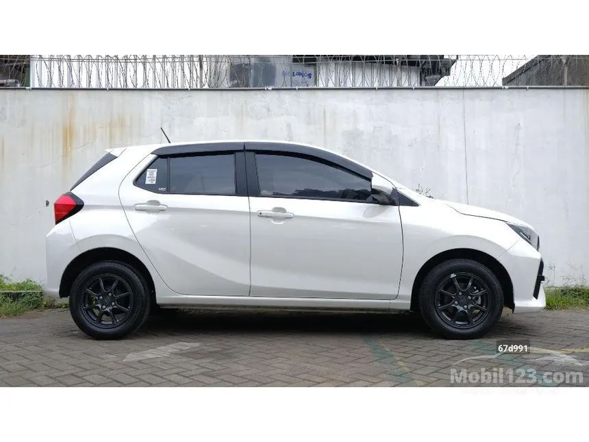 2024 Daihatsu Ayla R ADS Hatchback