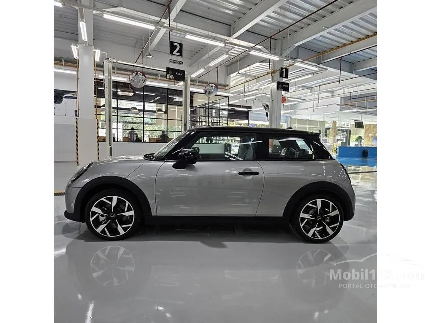 2025 MINI Cooper S 3 Door Hatchback