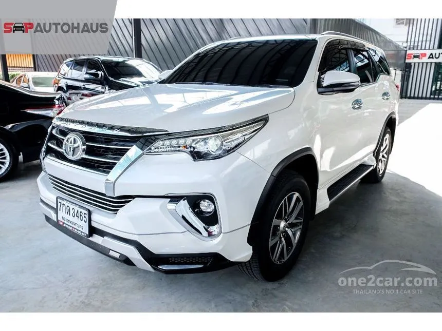 2018 Toyota FORTUNER V SUV