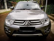 2014 Mitsubishi Pajero Sport Dakar 4x2 Turbo Diesel Sunroof, Istimewa