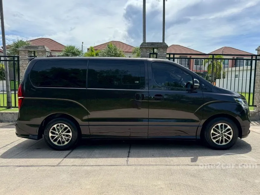 2019 Hyundai H-1 Deluxe Van
