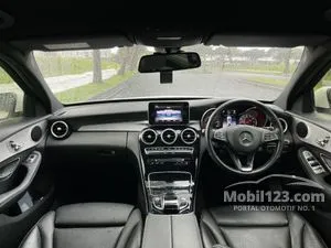 2018 Mercedes-Benz C200 2.0 AMG Line Sedan
