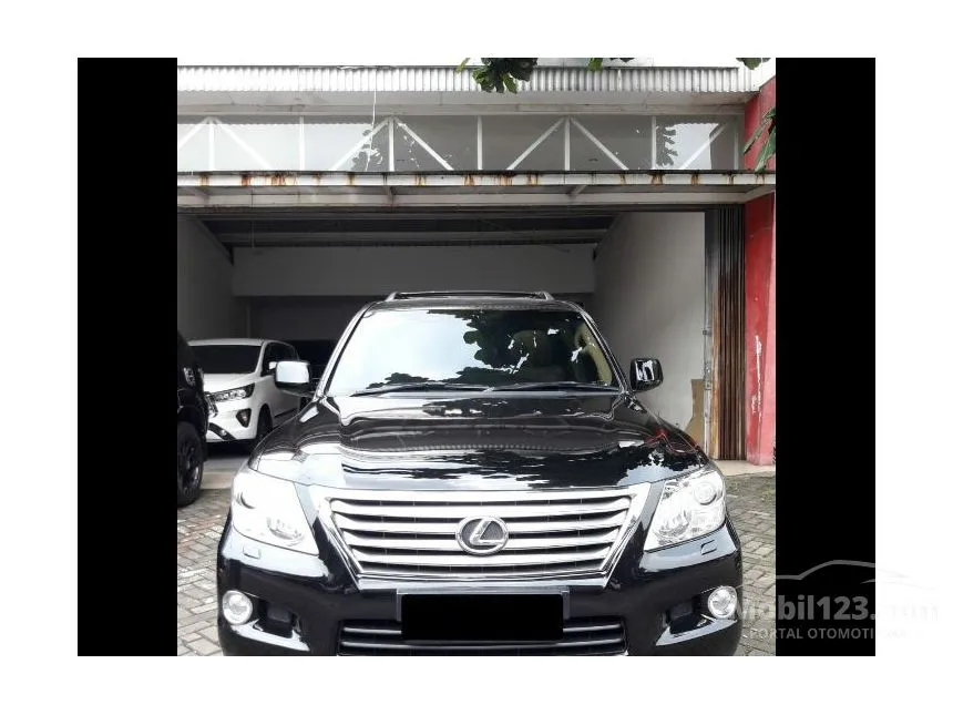 2011 Lexus LX570 SUV