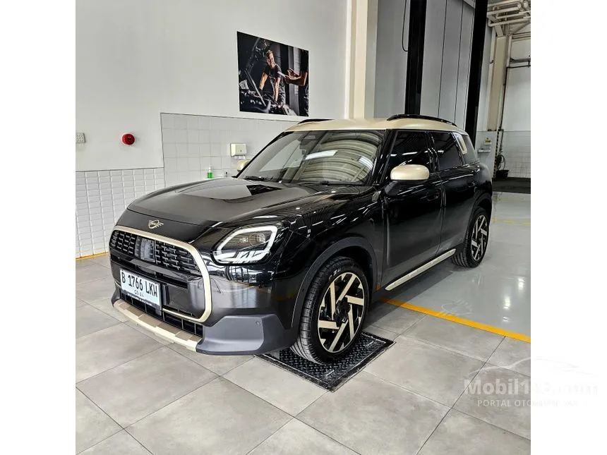 Jual Mobil MINI Countryman 2024 Cooper 1.5 di Sumatera Utara Automatic SUV Hitam Rp 1.198.000.000
