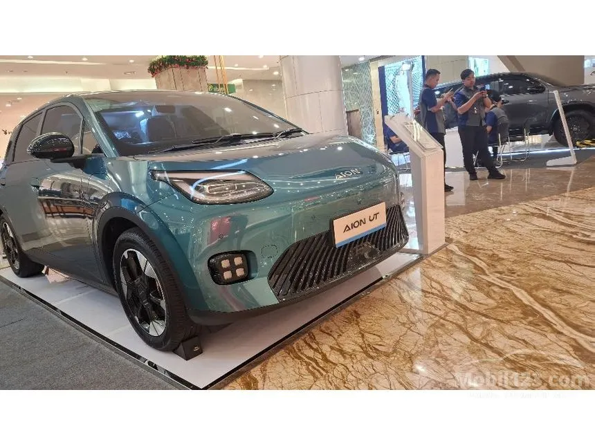 2026 GAC AION UT Premium Hatchback