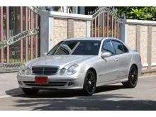 2006 Mercedes-Benz E240 2.6 W211 (ปี 03-09) Avantgarde Sedan