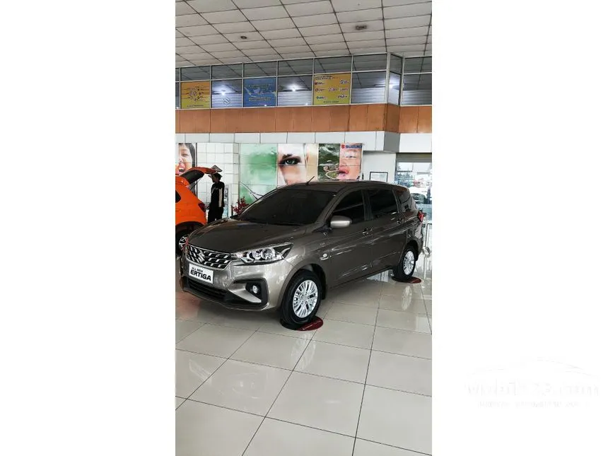 Jual Mobil Suzuki Ertiga 2024 GX Hybrid 1.5 di Jawa Barat Automatic MPV Abu