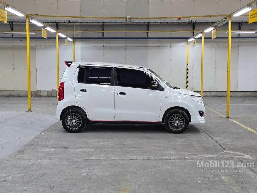 2020 Suzuki Karimun Wagon R GS Hatchback