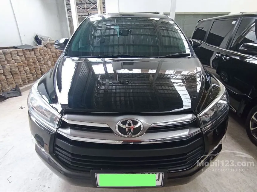 Jual Mobil Toyota Kijang Innova 2019 G 2.0 di Banten Automatic MPV Hitam Rp 260.000.000