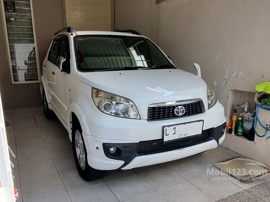 Jual Mobil Toyota Rush 2014 TRD Sportivo 1.5 di Jawa Timur Automatic SUV Putih Rp 146.000.000