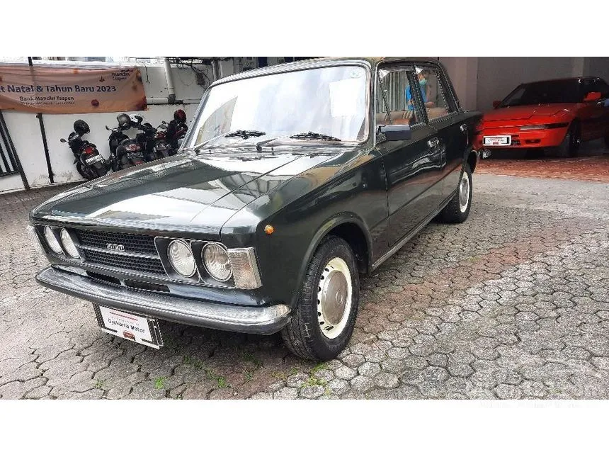 Jual Mobil Fiat 124 1974 1.4 Manual 1.4 di DKI Jakarta Manual Sedan Hijau Rp 50.000.000