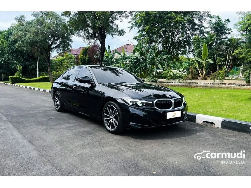 2023 BMW 320i Sport Sedan