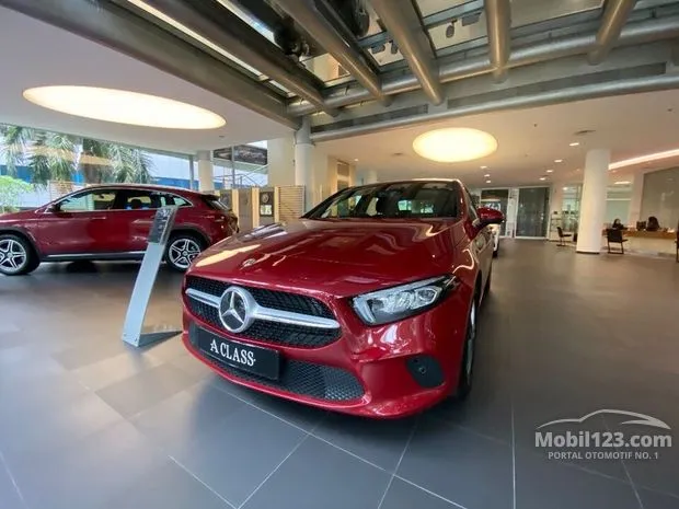 Mercedes-Benz A200 Bekas Merah | Mobil123